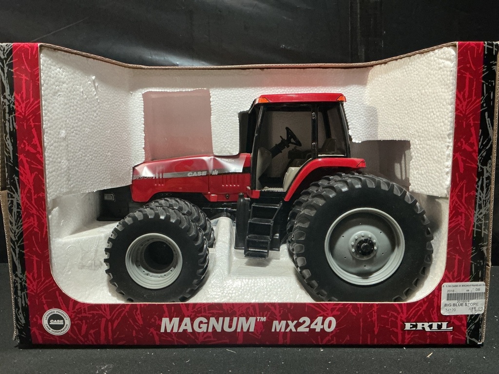 1/16 - ERTL MAGNUM MX240 TRACTOR