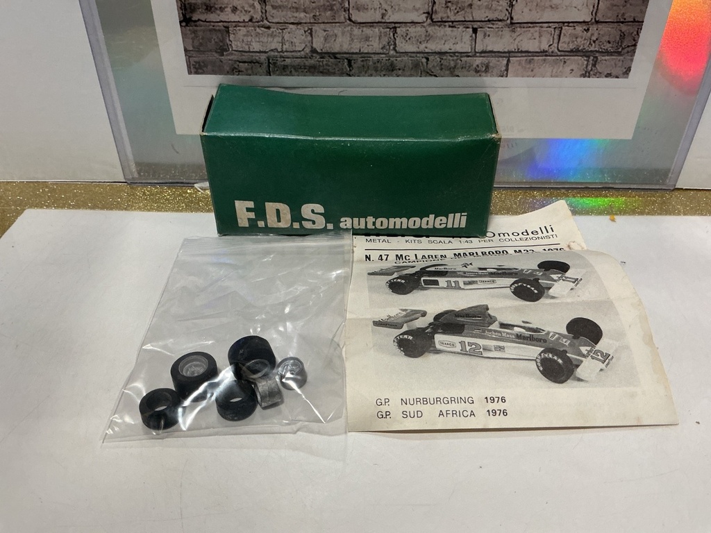 [101963] F.D.S. AUTOMODELLI [SPARE TIRES] [MISSING CONTENTS]