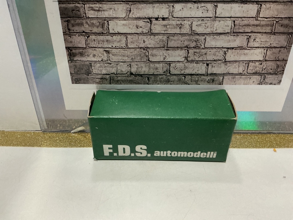 F.D.S. AUTOMODELLI - N.73 MCLAREN M23 CHESTERFIELD 1977