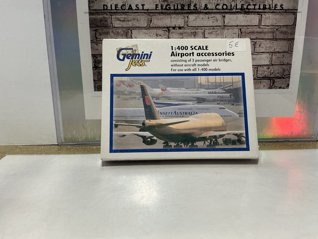 [101870] GEMINI JETS - 1:400 SCALE PASSENGER AIR BRIDGES #4