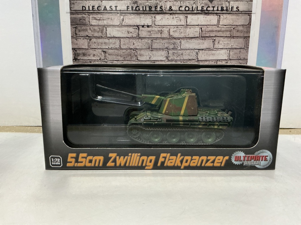 ULTIMATE ARMOR 1:72 5.5cm Zwilling Flakpanzer