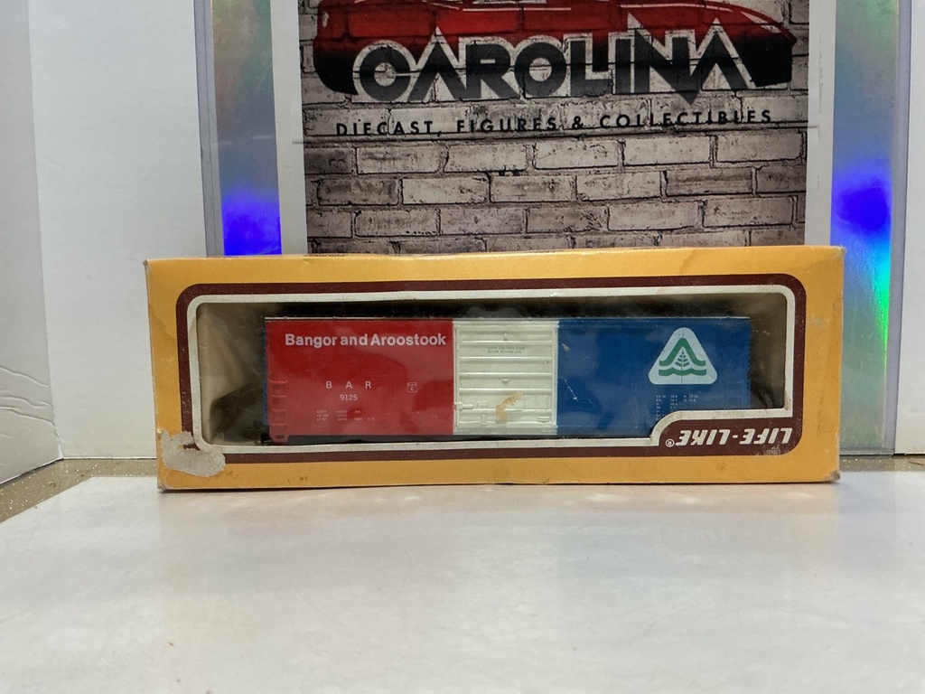 LIFELIKE - NO.8431 50’ BOX CAR B&A