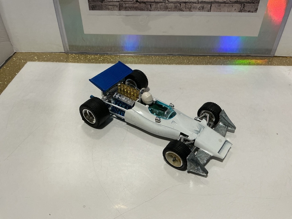 1:28 MEBETOYS GRANPRIX - MATRA MS 120F1 [BROKEN SPOILER]