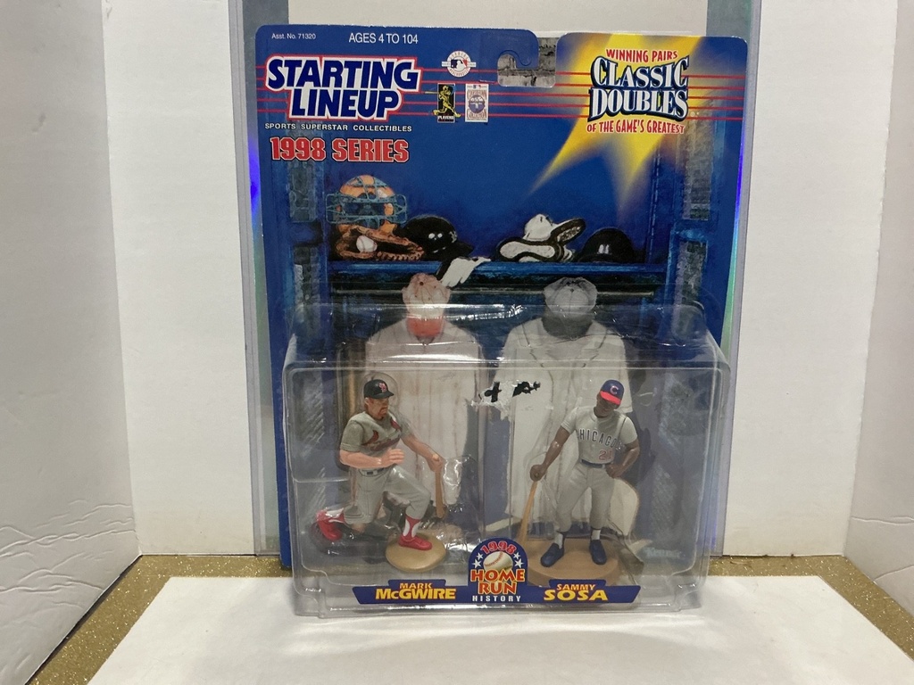 STARTING LINEUPS: 1998 SERIES HOME RUN HISTORY - MARK McGWIRE & SAMMY SOSA