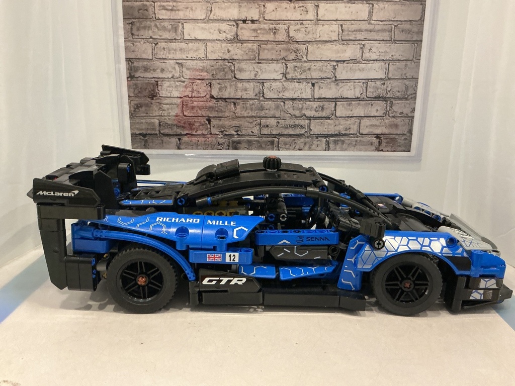 LEGO TECHNIC -  McLaren Senna GTR SET #42123