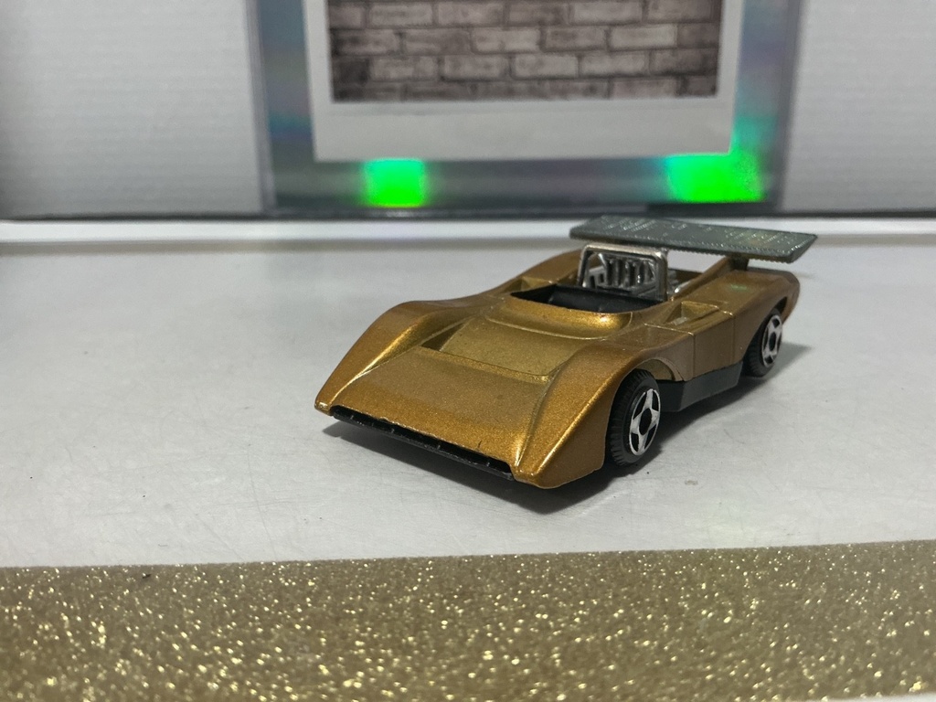 [010705] 1/43 POLITOYS E.25 LOLA T.222 CANAM
