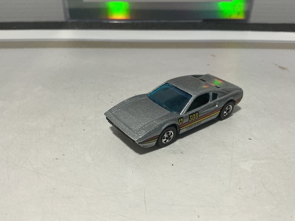 [010734] 1/64 HOTWHEELS RACEBAIT 308 FERRARI - MADE IN HONG KONG NEAR MINT