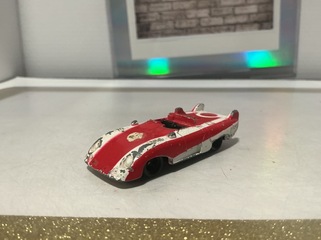 [009962] 1/64 TOMICA NO. 105 MAZDA SIGMA MC74 - WEARING