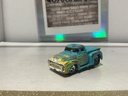 1/64 MUSCLE MACHINES - 1956 FORD F-100 PICKUP TRUCK