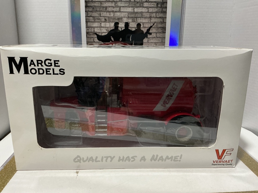 [111730] 1/32 MARGE MODELS VERVAET HYDRO TRIKE LIQUID MANURE SPREADER