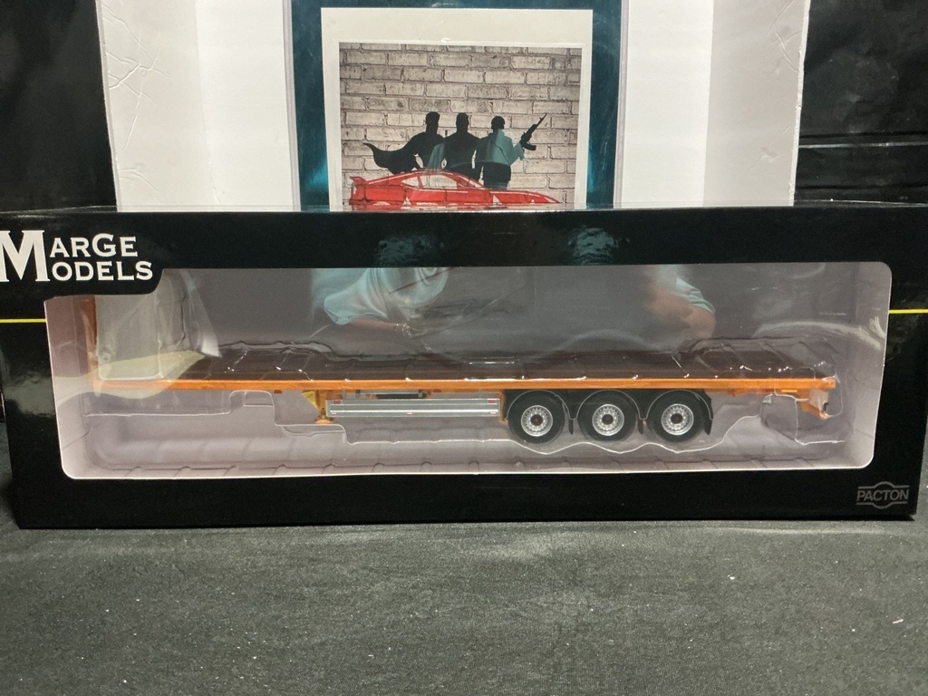 1/32 MARGE MODLES PACTON FLATBED TRAILER YELLOW