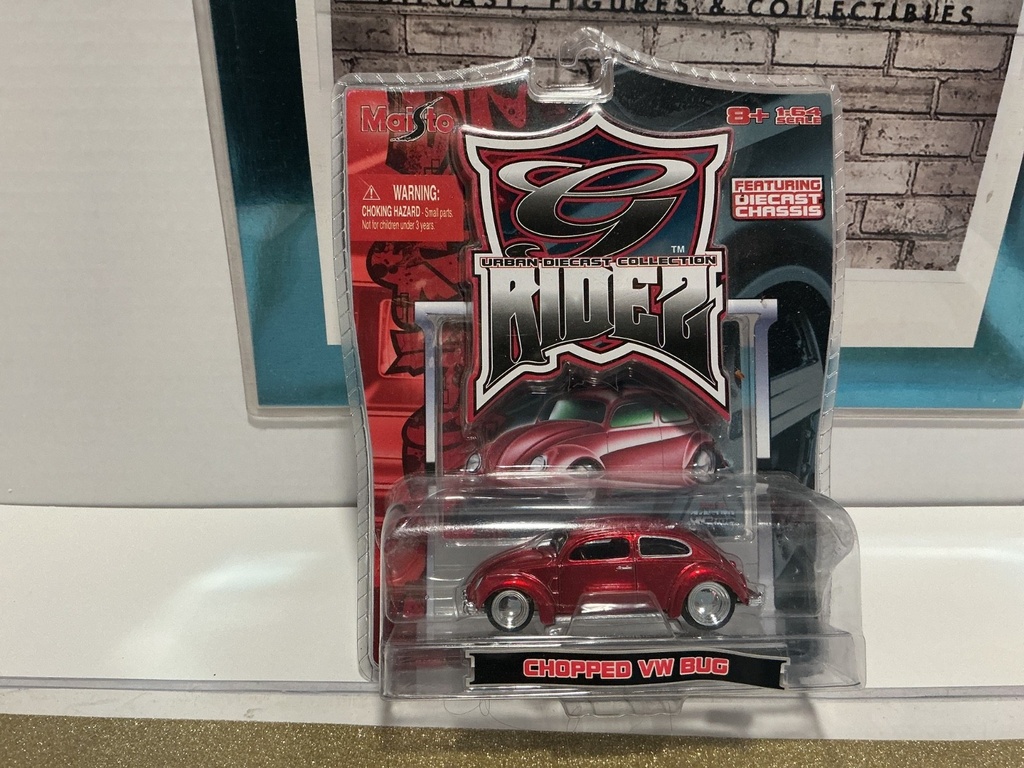 1/64 MAISTO CHOPPED VW BUG RED
