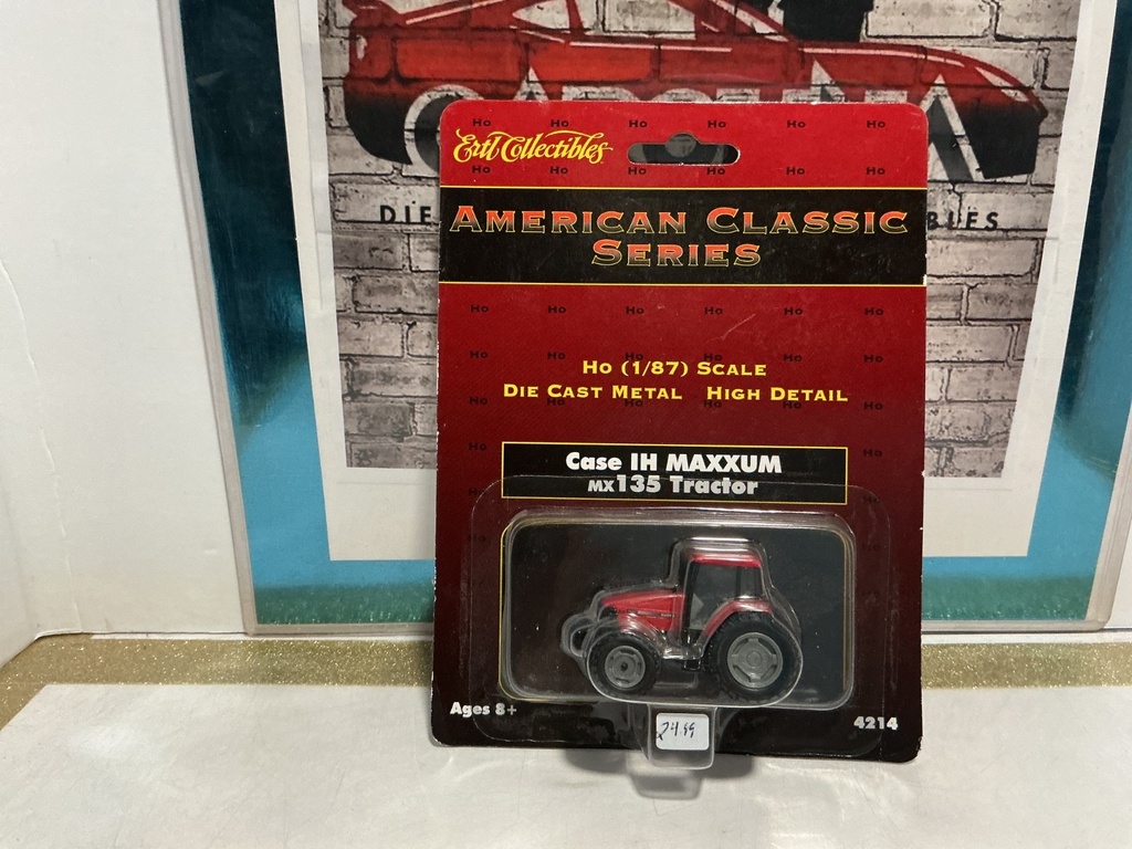 [009250] 1/64 SCALE - ERTL/CASE IH MAXXUM MX135 TRACTOR