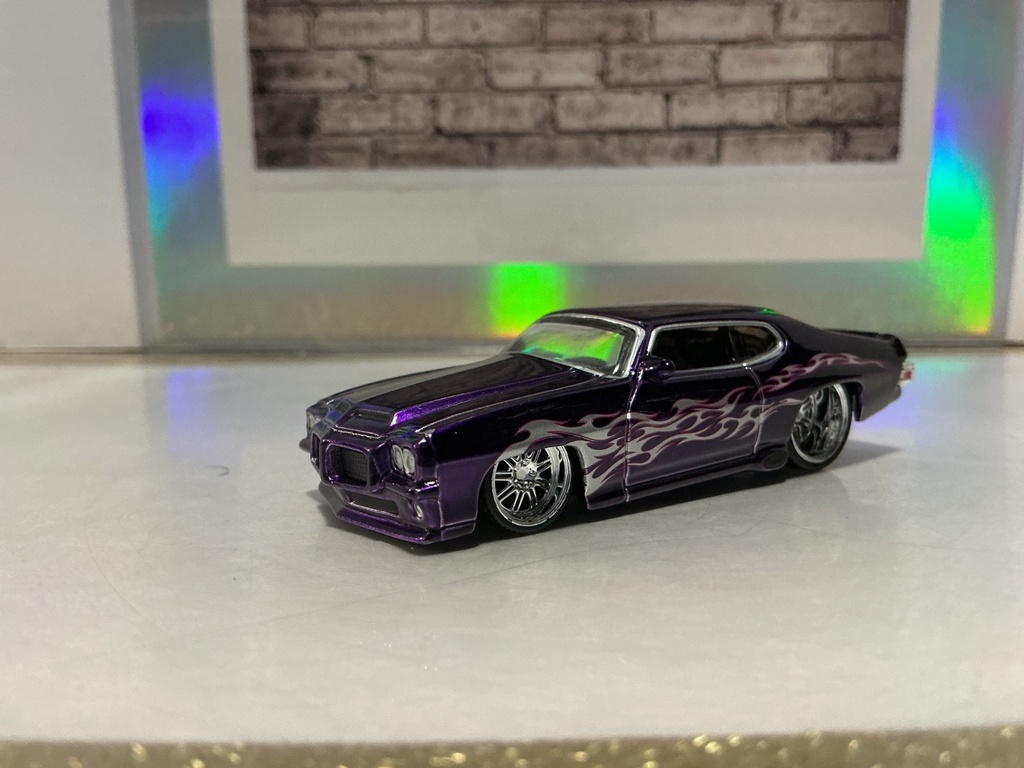 1/64 SCALE JADA TOYS - 1971 PONTIAC GTO