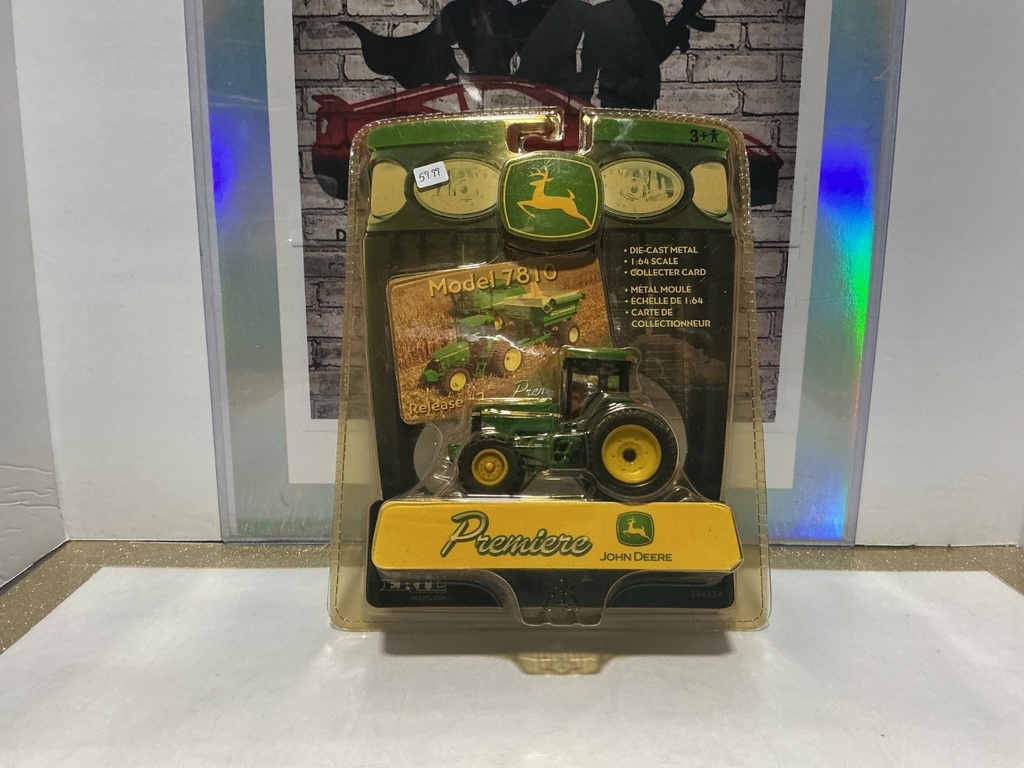 [009084] 1/64 - ERTL - PREMIERE JOHN DEER MODEL 7810