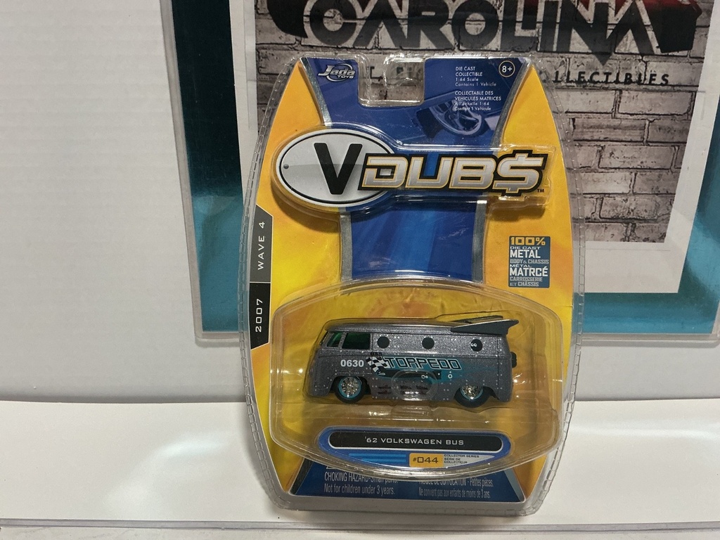 1/64 JADA TOYS V DUBS ‘62 VOLKSWAGEN BUS
