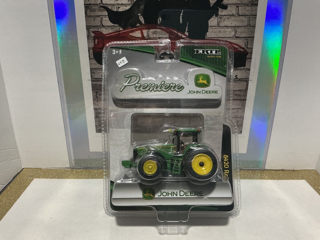 1/64 - ERTL - PREMIERE JOHN DEER MODEL 8420