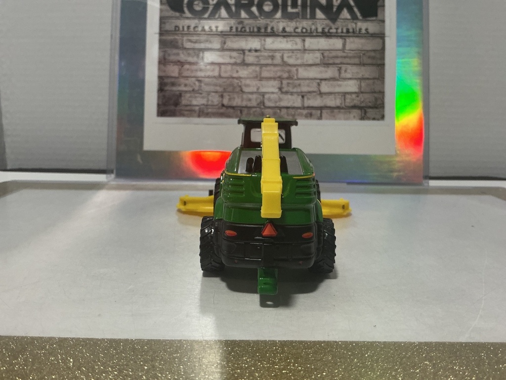 1/64 ERTL JOHN DEERE 8600 FORAGE HARVESTER