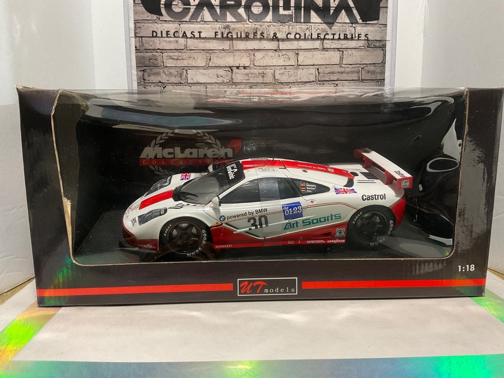 1:18 UT MODELS MCLAREN F1 GTR WEST COMPETMON 96 NO 30  BOX  DAMAGED