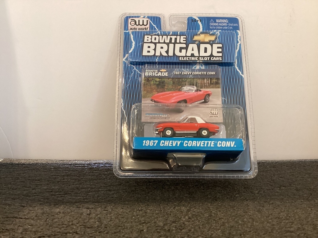 [003401] AUTOWORLD XTRACTION HO SLOT CAR 1967 CHEVY CORVETTE RED