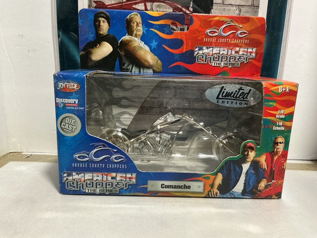 [010015] 1/18 SCALE O.C.C. CHOPPERS - COMANCHE LIMITED EDITION [SILVER]