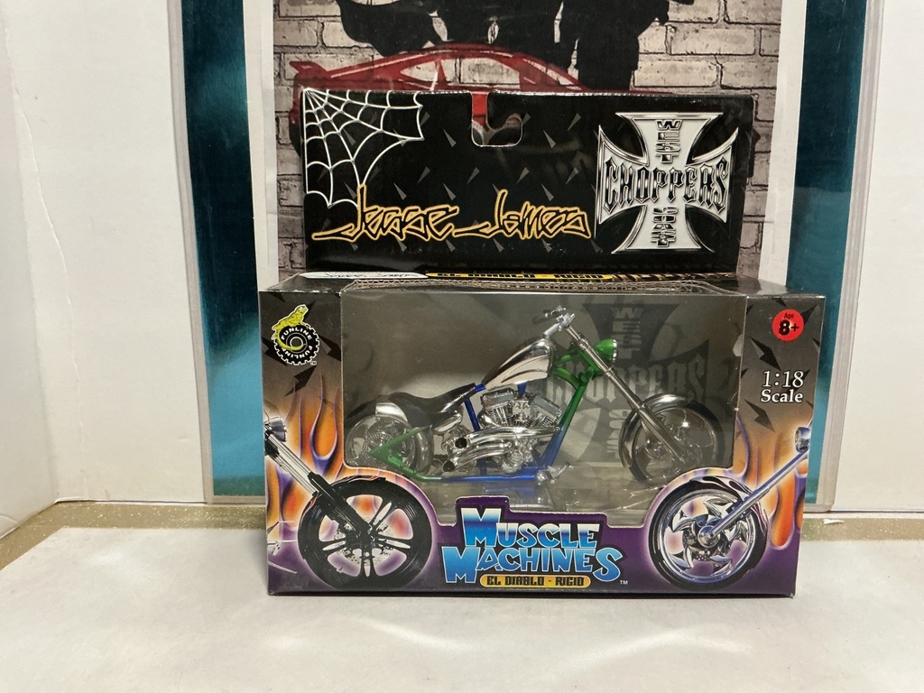 [009199] 1/18 SCALE WEST COAST CHOPPERS- EL DIABLO - RICID SCUFF ON BOX