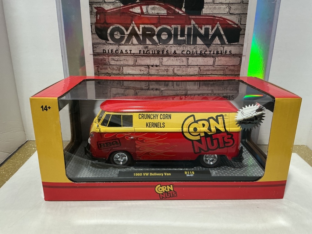 1/24 M2 MACHINES - 1960 VW DELIVERY VAN R119 CORN-NUTS [SMALL DENT ON BOX]