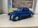 1/24 RACING CHAMPIONS ISSUE NO.42 - ‘40 FORD