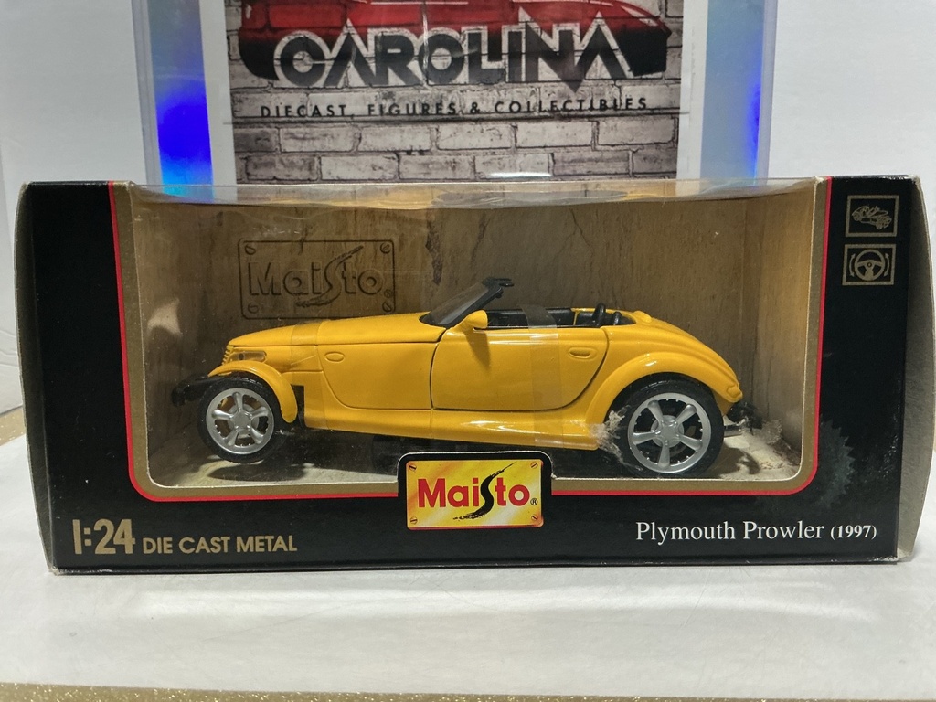 1:24 MAISTO 1997 PLYMOUTH PROWLER