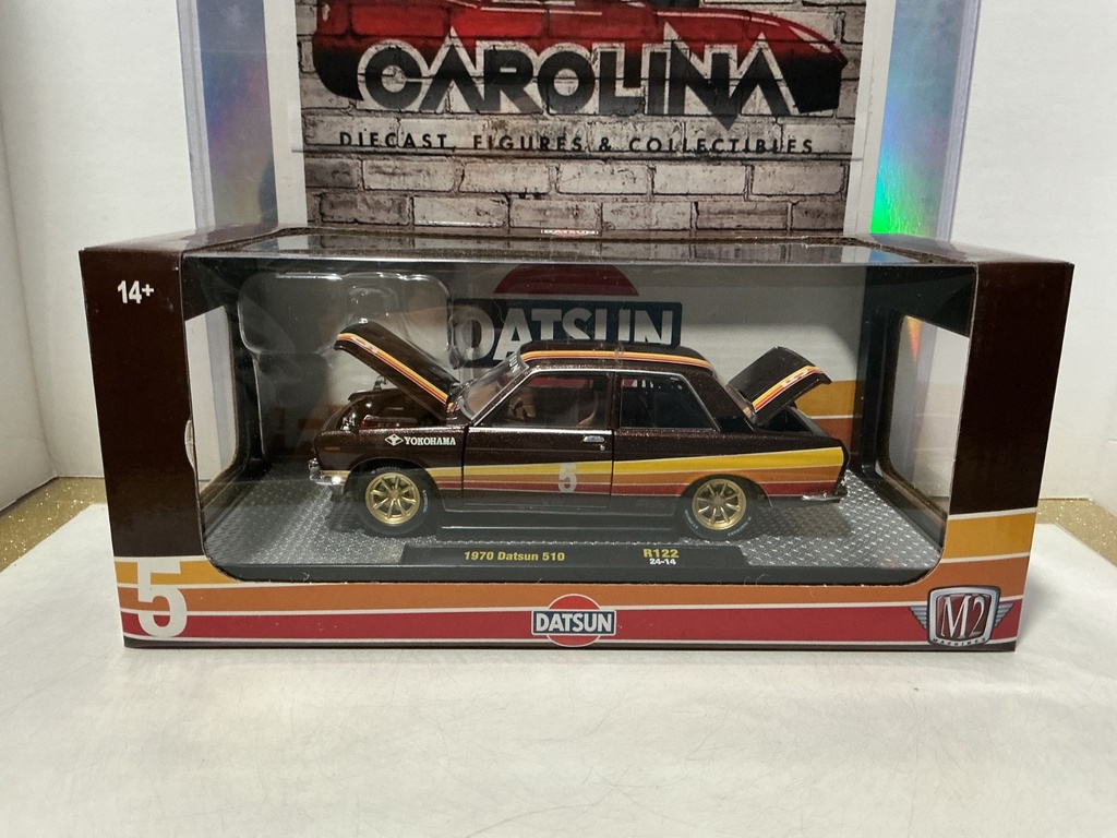 1/24 M2 MACHINES - 1970 DATSUN 510 [BROWN W/STRIPES] R122