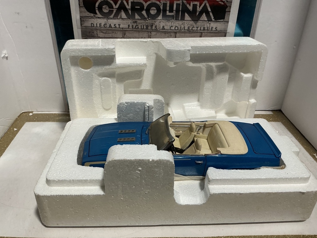 [110266] 1/24 1969 CHEVROLET CAMARO [BLUE/TAN] PAINT ERRORS ALL OVER CAR