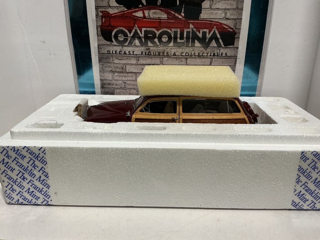 [110238] 1/24 FRANKLIN MINT - 1949 FORD WOODY WAGON BURGUNDY/TAN