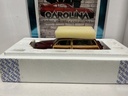 1/24 FRANKLIN MINT - 1949 FORD WOODY WAGON BURGUNDY/TAN