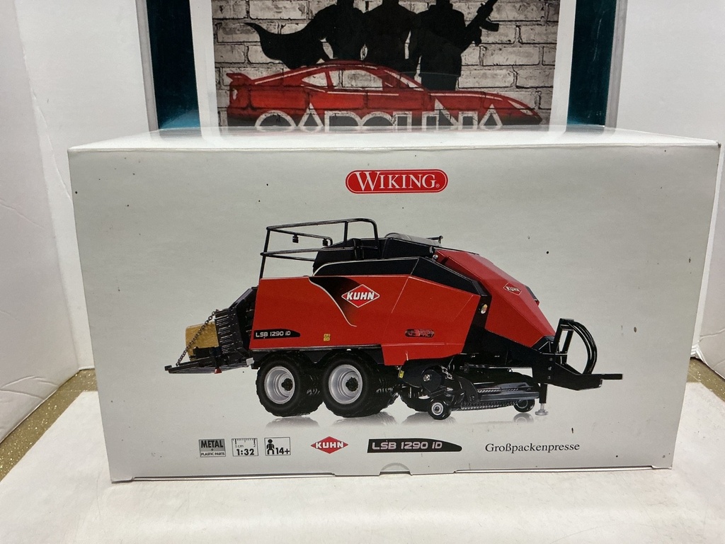 1/32 WIKING KUHN COARSE BALER LSB 1290 ID