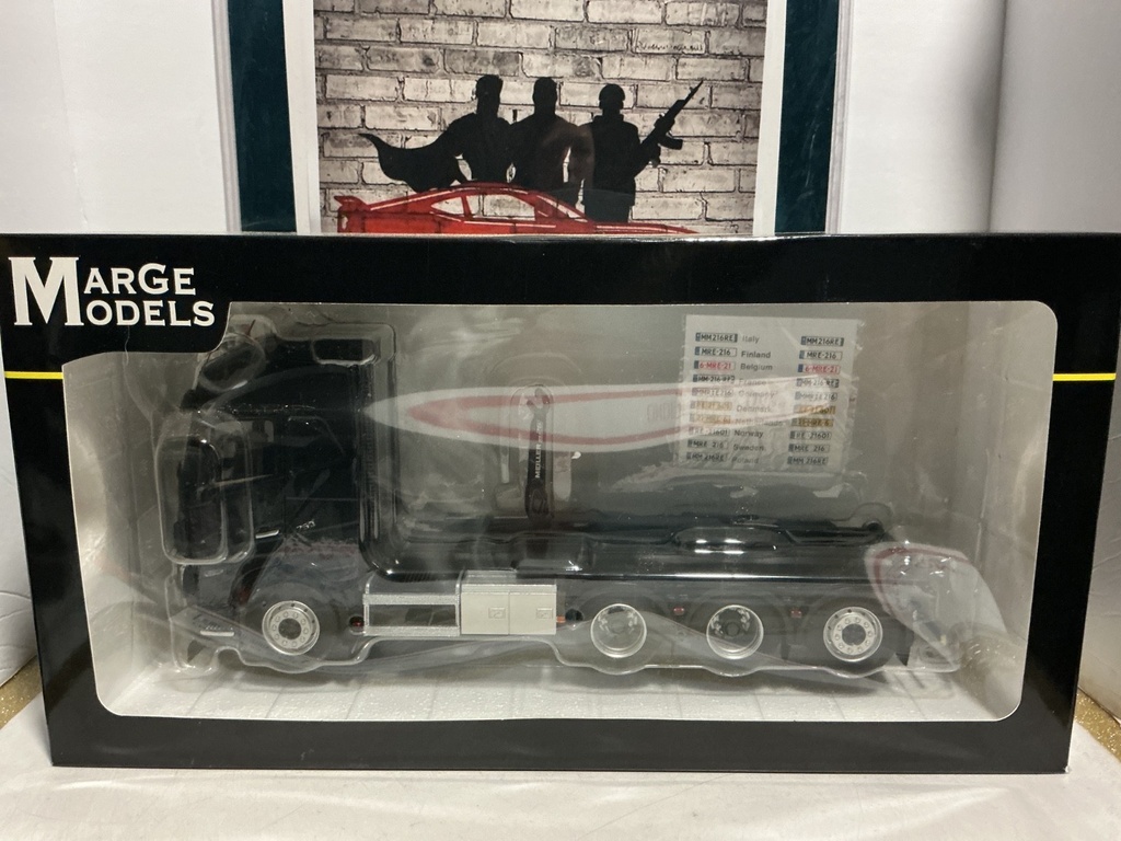 1/32 MARGE MODELS VOLVO FH5 TRUCK WITH MEILLER HOOKLIFT