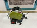 1/32 UNIVERSAL HOBBIES CLAAS VARIANT 365 ROUND HAY BALER