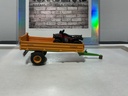 1/32 UNIVERSAL HOBBIES EX 5T TRAILER AND QUAD   (NO BOX)