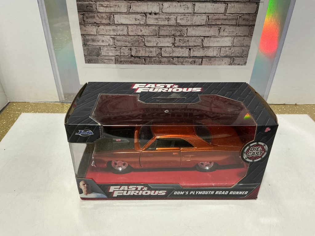 1/32 JADA - FAST AND FURIOUS DOM’S PLYMOUTH ROAD RUNNER
