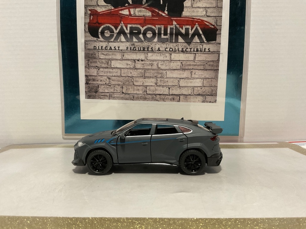 1:32 Diecast Pull Back Car with Lights and Sound LAMBORGHINI URUS