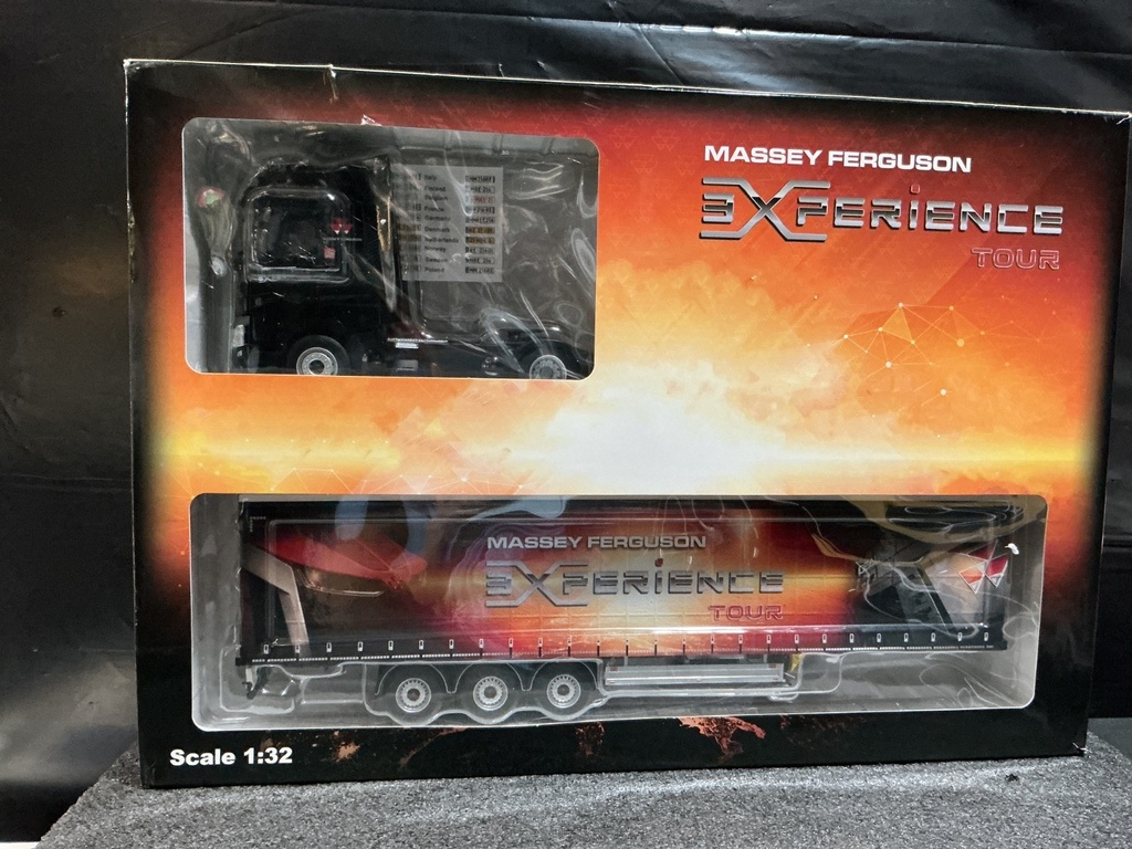 1/32 MARGE MODELS MASSEY FERGUSON EXPERIENCE TOUR TRACTOR TRAILER