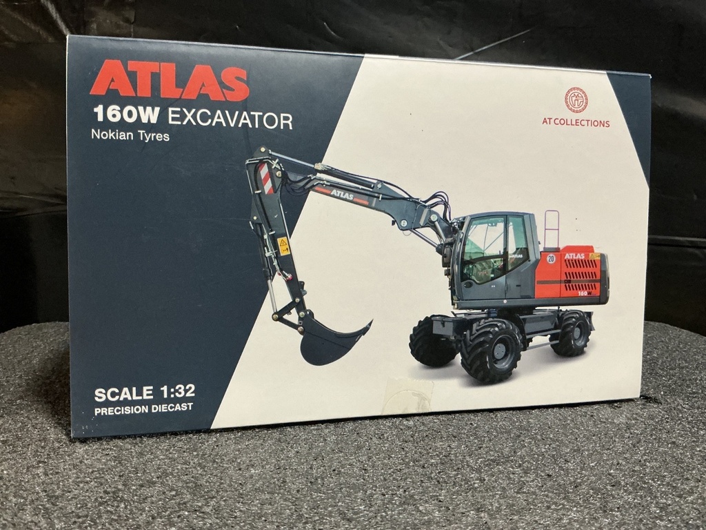 1/32 ATLAS160W EXCAVATOR WITH NOKIAN TIRES!