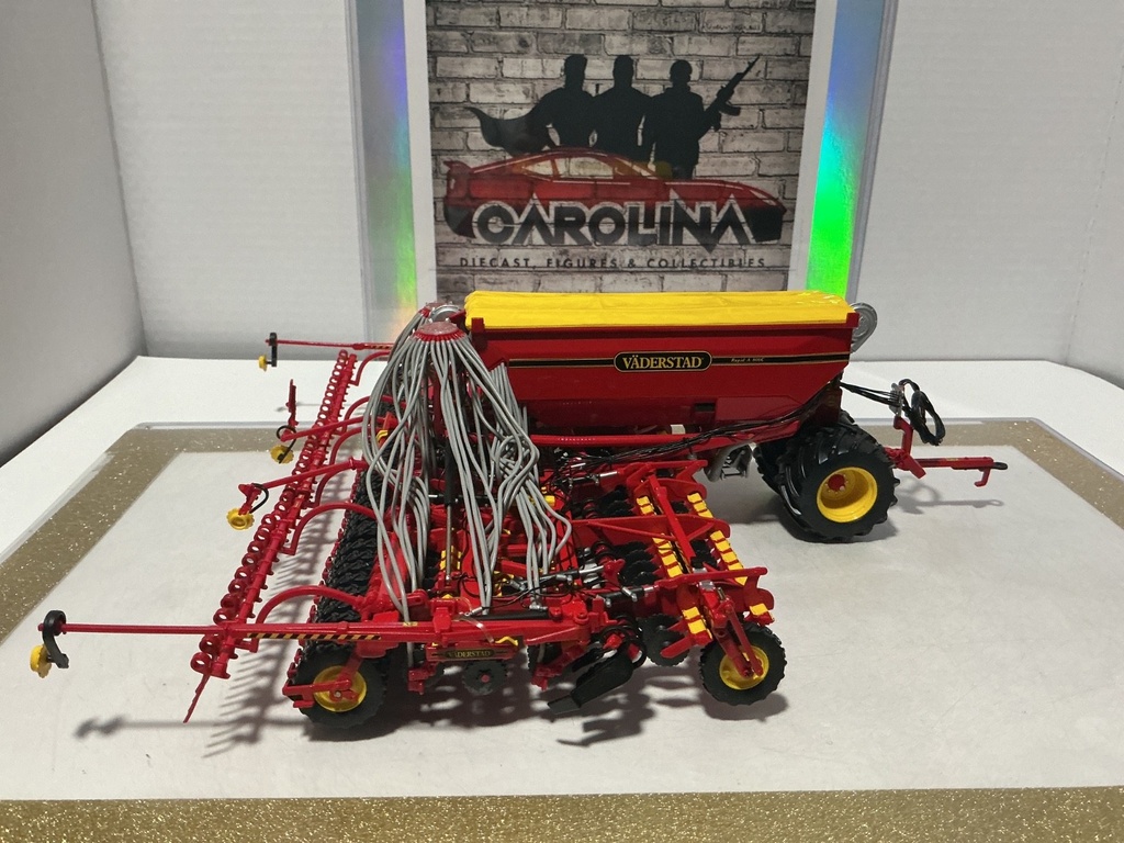 1:32 VADERSTAD RAPID A 800C SEED DRILL  [NO BOX]