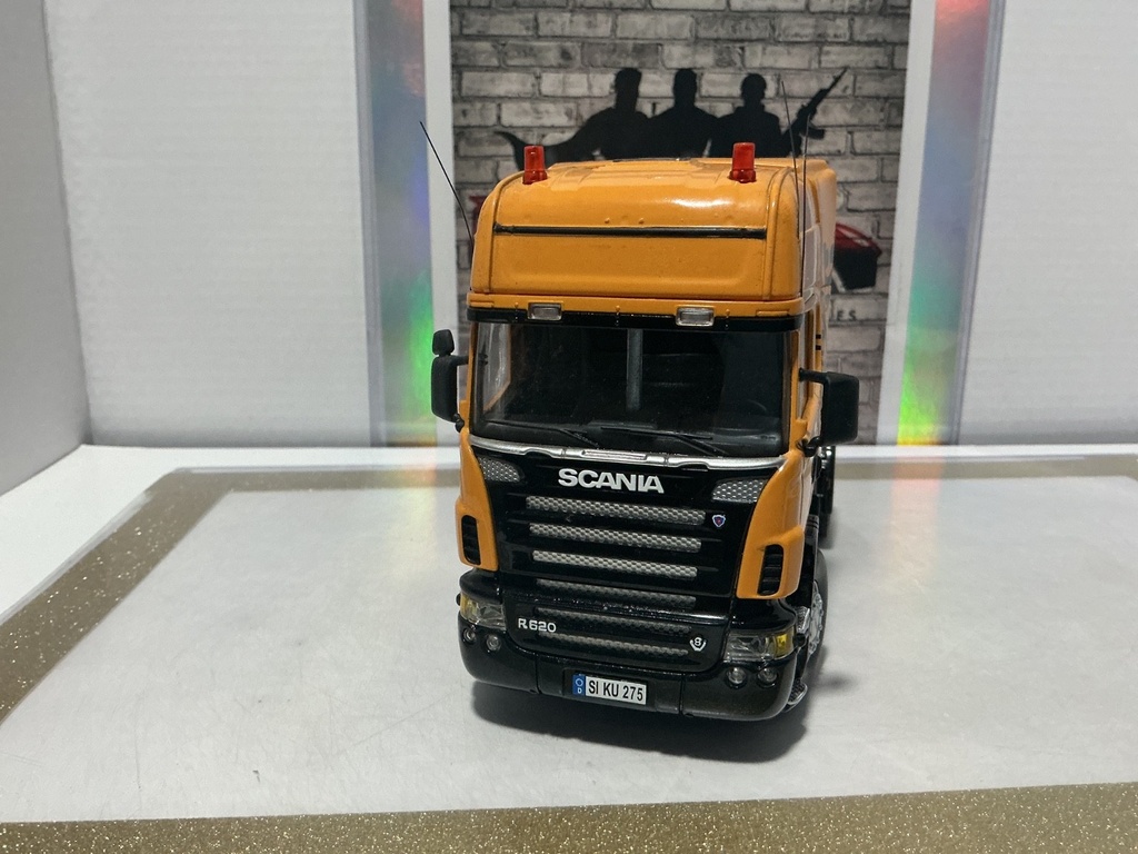 1:32 SIKU SCANIA R620 TRACTOR TRAILER [NO BOX] - SEE ALL PICS #2