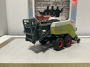 1:32 UNIVERSAL HOBBIES CLAAS QUADRANT 3400 SQUARE BALER ROTO CUT [NO BOX]