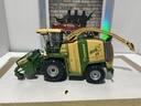 1:32 UNIVERSAL HOBBIES KRONE BIG X V8 [NO BOX] [BROKEN LIGHT WILL BE INCLUDED]