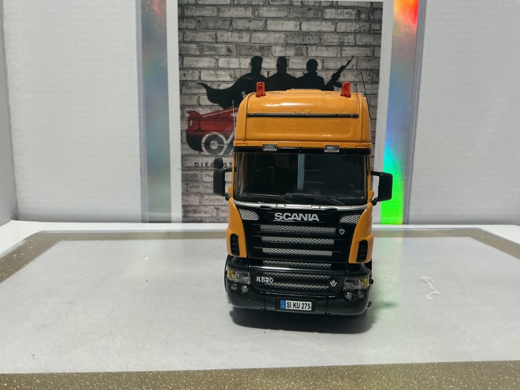 1:32 SIKU SCANIA R620 TRACTOR TRAILER [NO BOX] - SEE ALL PICS #8
