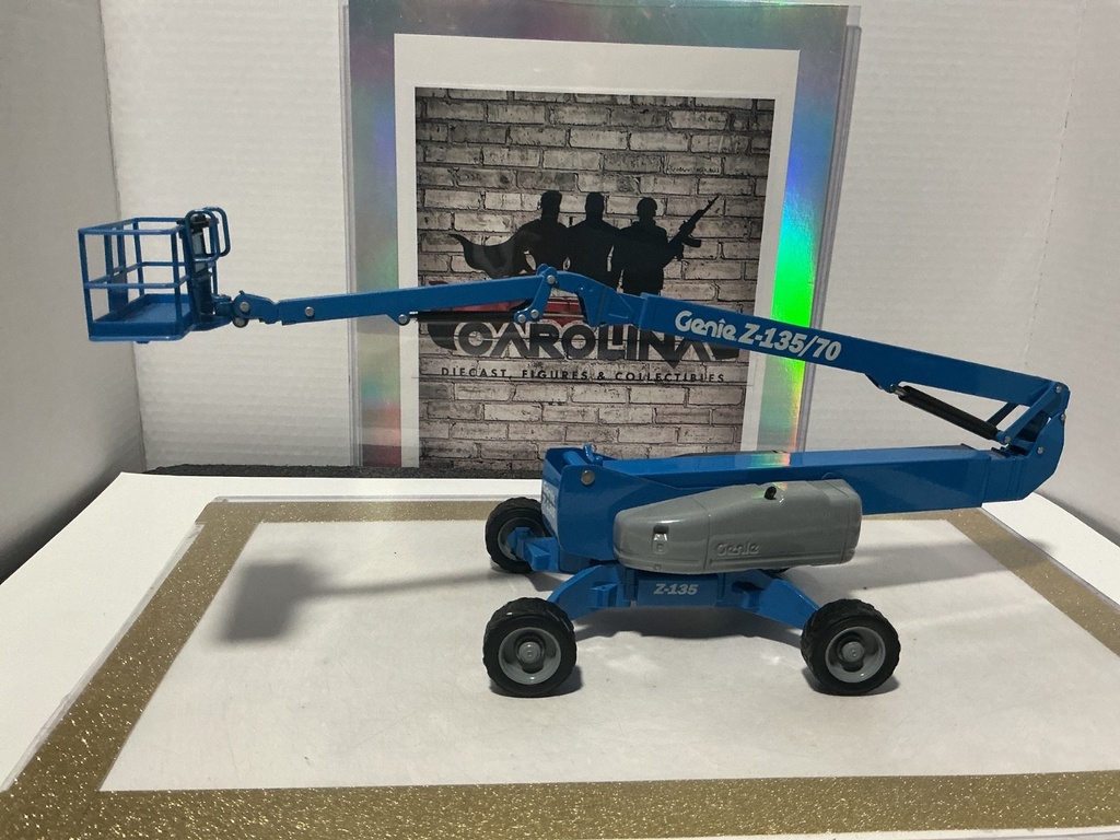 [110362] 1:32 GENIE Z 135/70 BOOM LIFT  [NO BOX]
