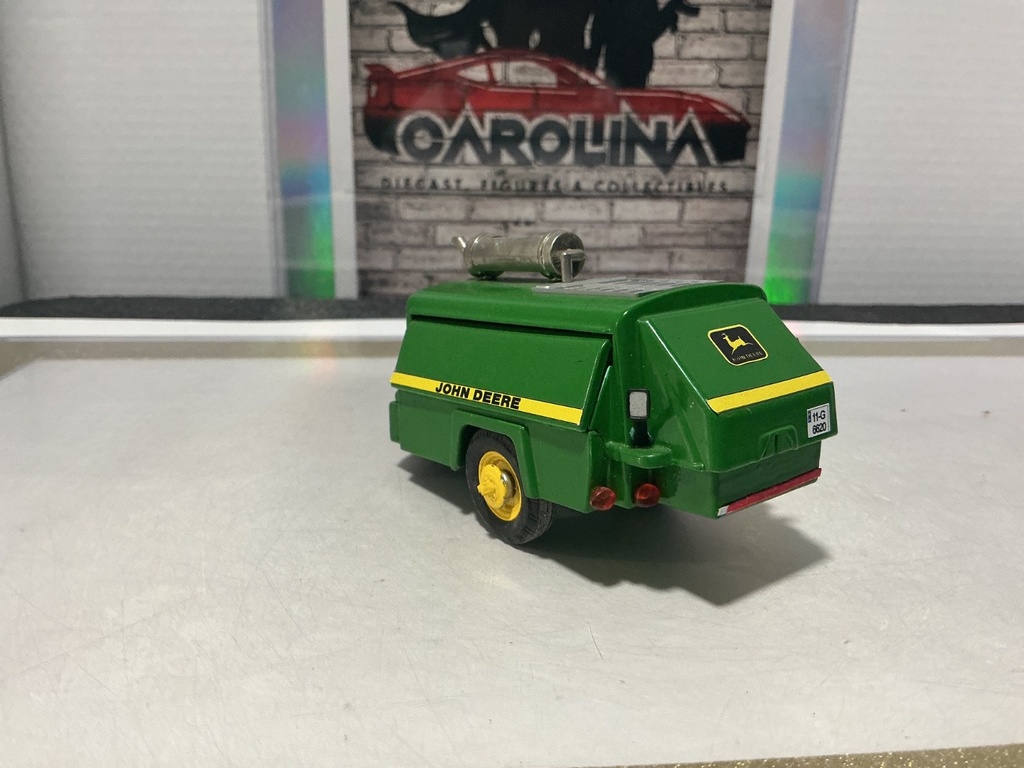 [110427] 1:32 CORGI JOHN DEERE TOOL BOX PVIL BEHIND [REPAIRED, SEE BOTTOM OF] [NO BOX]