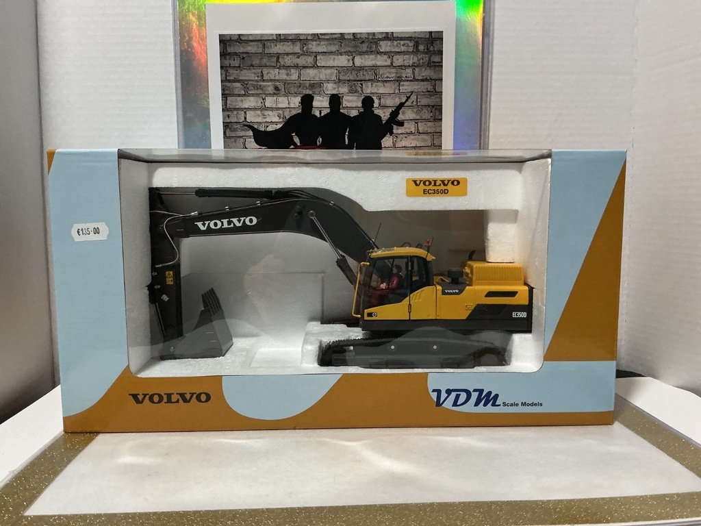 1/32 VOLVO EC350D VDM SCALE MODELS