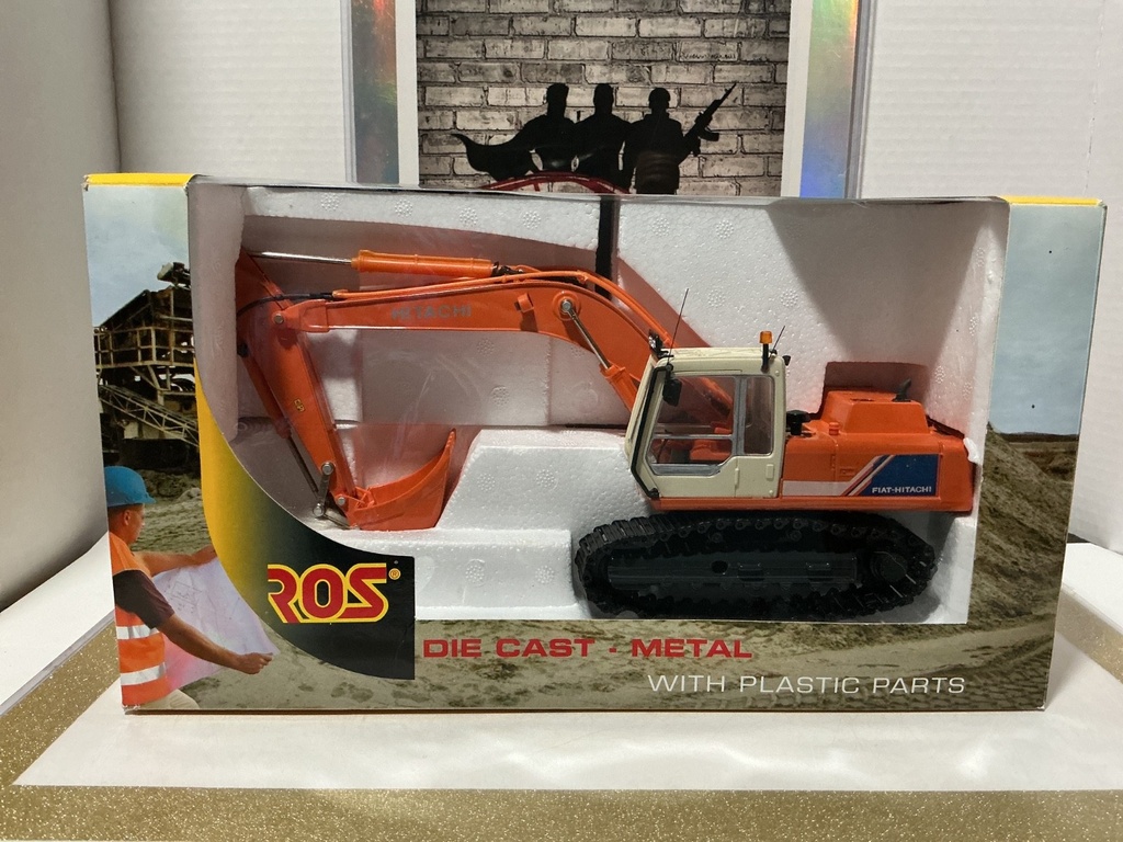 1/32 ROS - ORANGE FIAT HITACHI FH200 EXCAVATOR DIECAST